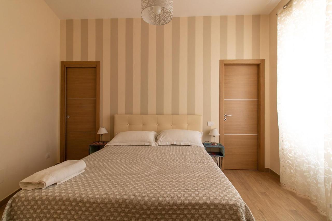 Domus Campanile Apartman Nápoly Kültér fotó